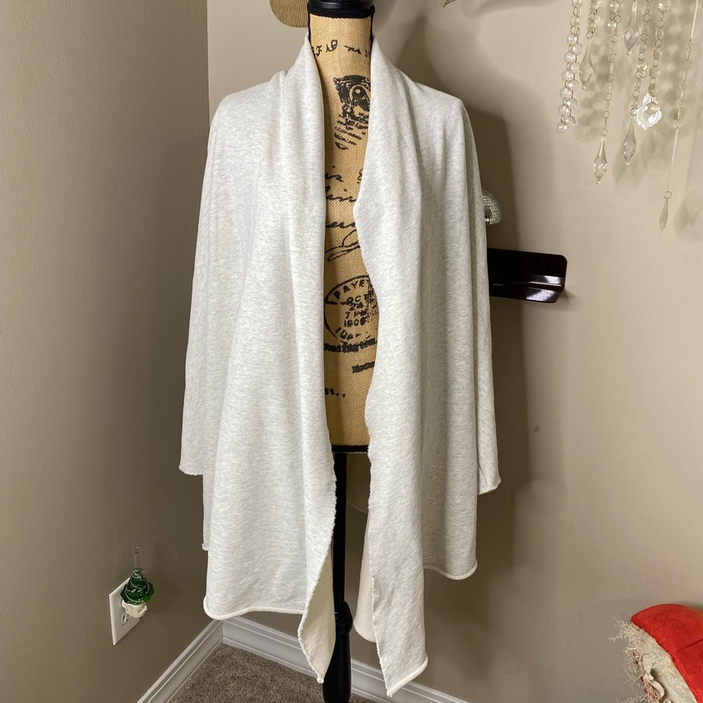 Frank & Eileen White Cardigan